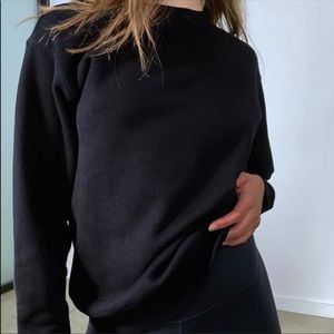 Aritzia TNA Sweatshirt- Black- Size XXS